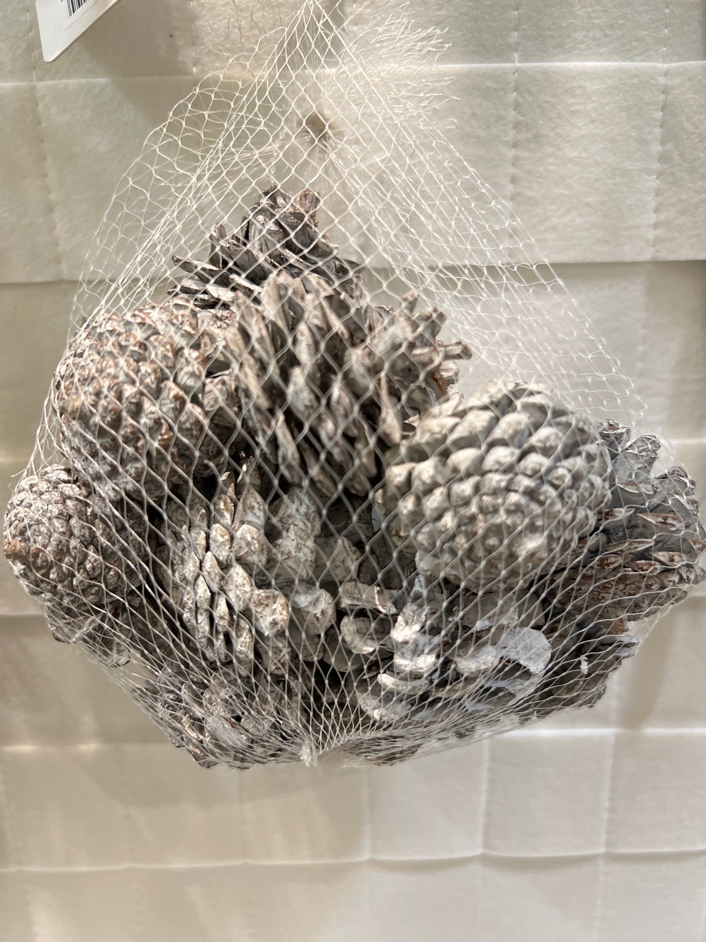XM12416 PINECONE,200g-24BG/1.85'