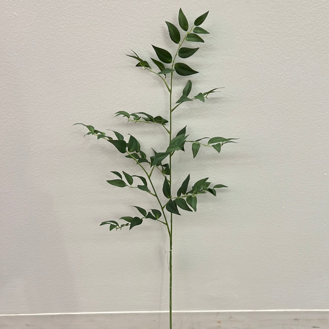 SY11041 SMILAX LEAF SPRAY, 41"