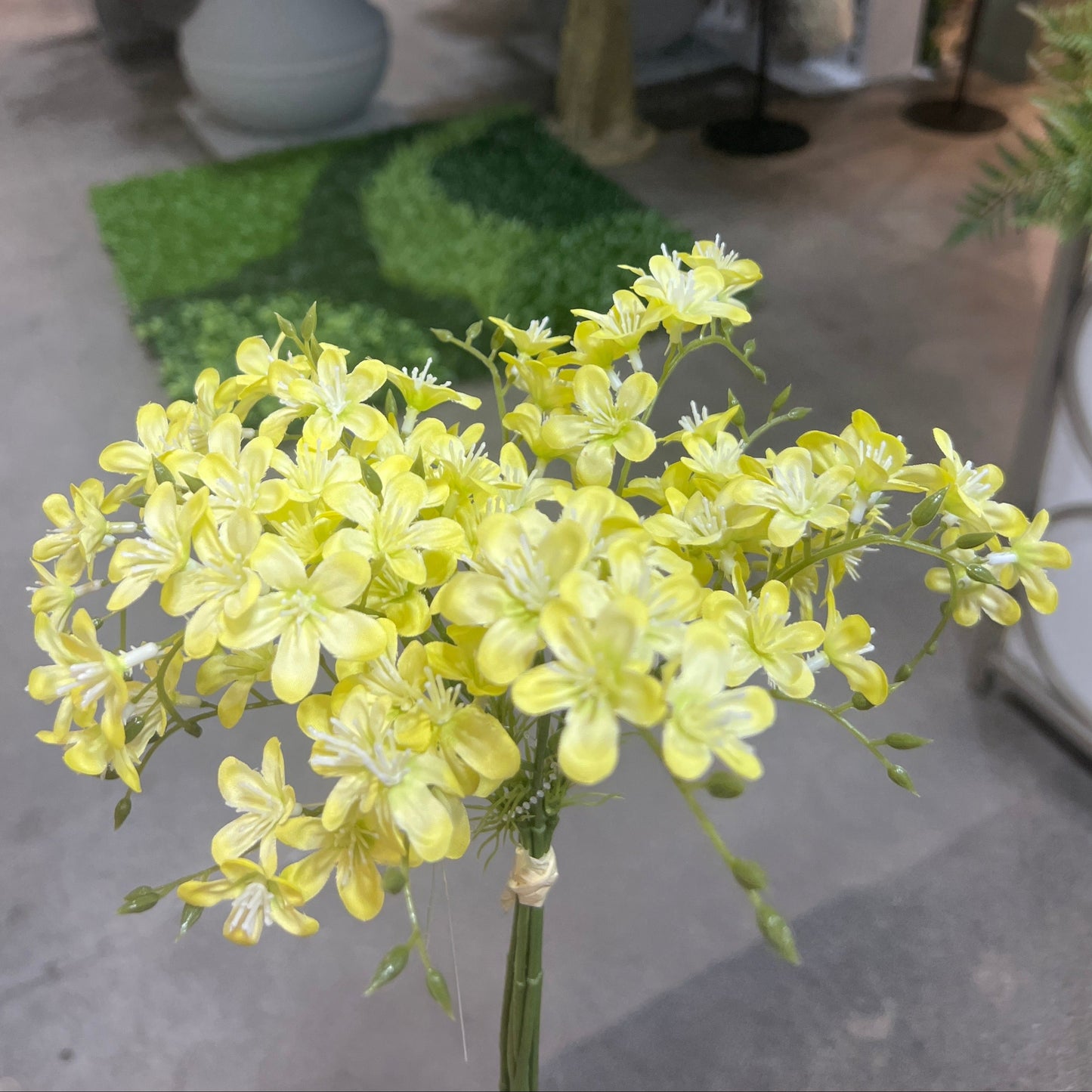 PA10403 MINI FREESIA BUNDLEx6 13"