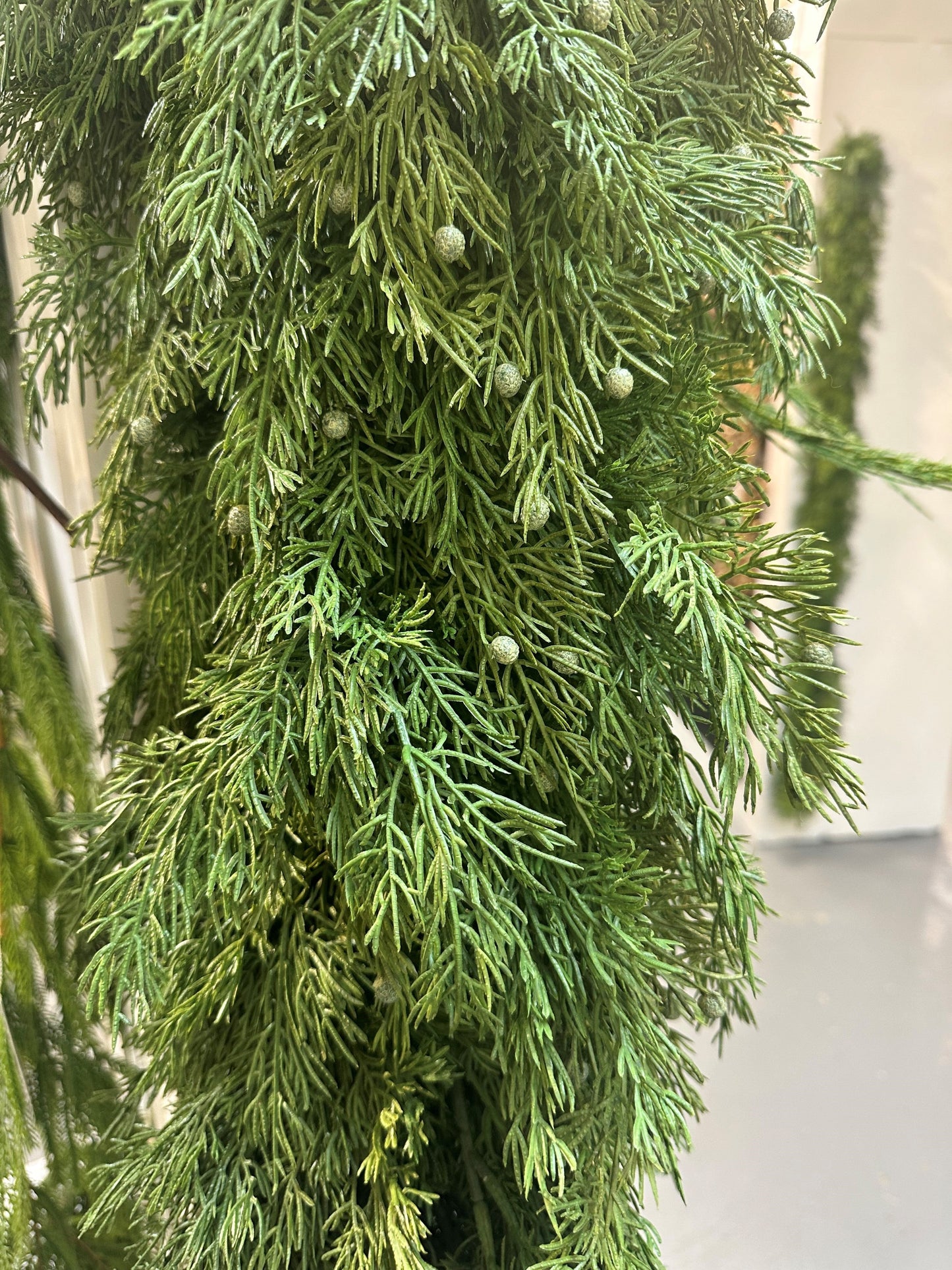 GG3435 CEDAR GARLAND
