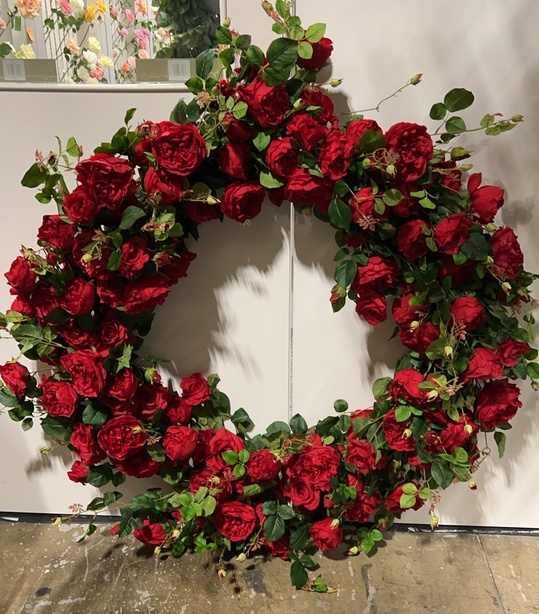 GW101 MIXED ROSE WREATH