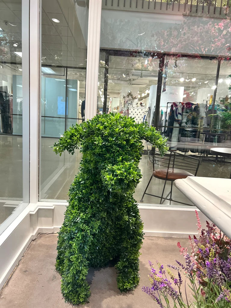 UVT1085 BOXWOOD IN PUPPY SHAPE (UV),42"