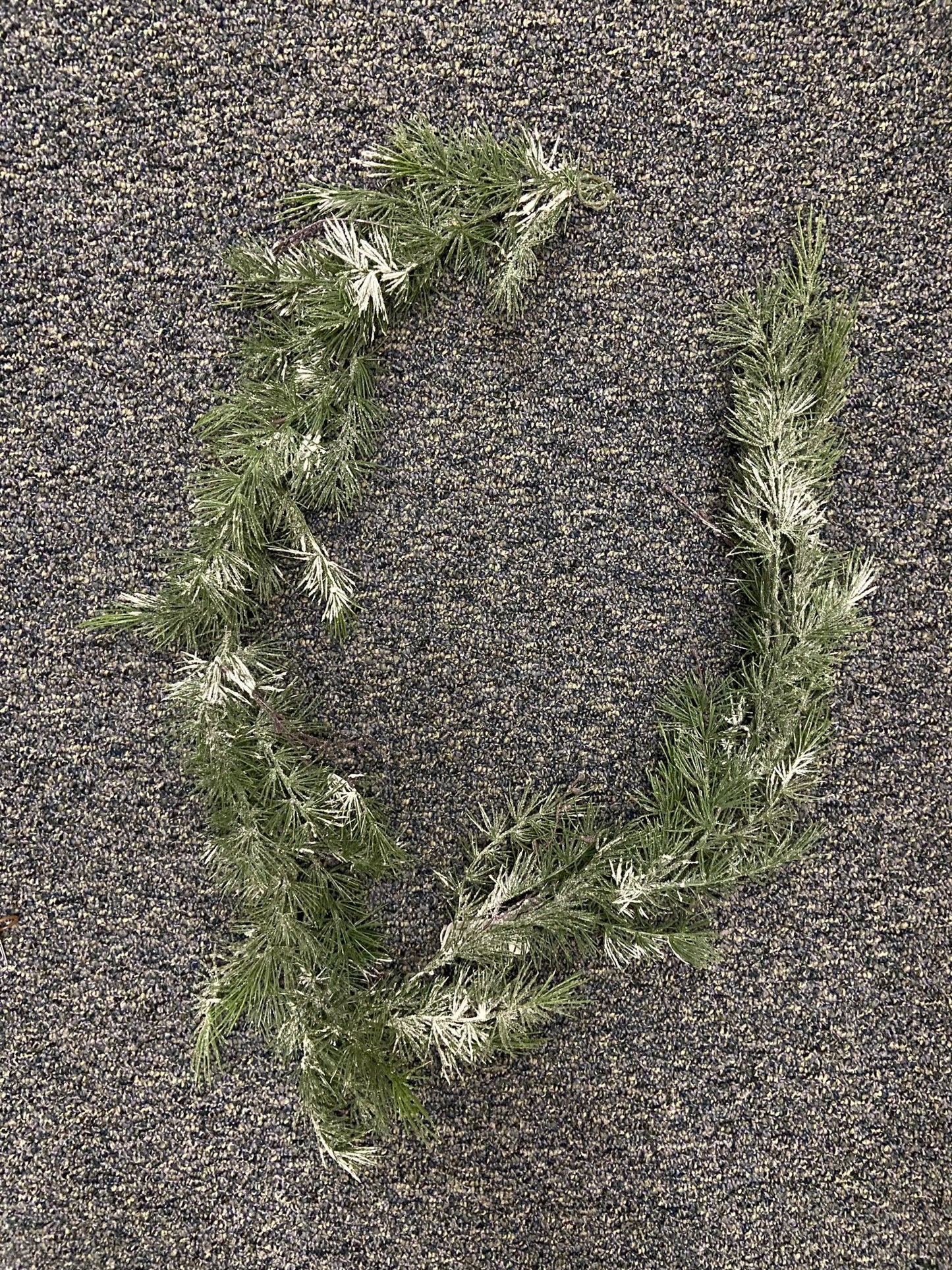 XM11733 SCOTT PINE/PCONE GARLAND w/SNOW,6'-12P