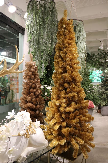 XM12242 REGULAR CUT TINSEL SLIM TR,5'x25in