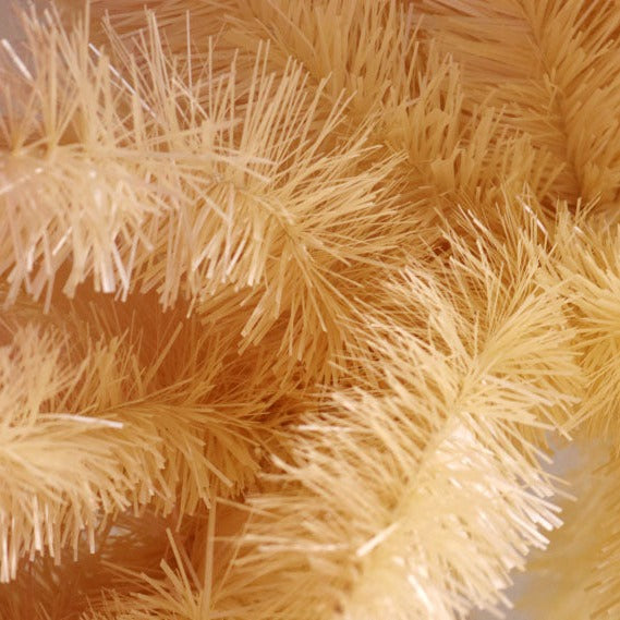 XM12626 REGULAR CUT TINSEL GARLAND,9'x12in