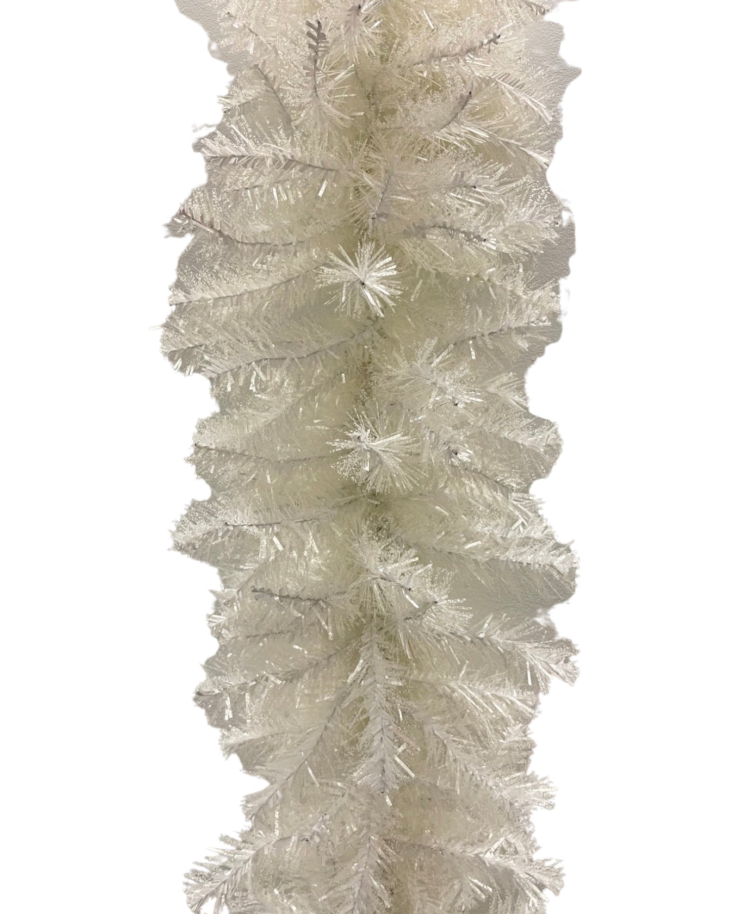 XM13366 CHUNKY CUT TINSEL GARLAND,9'x12in