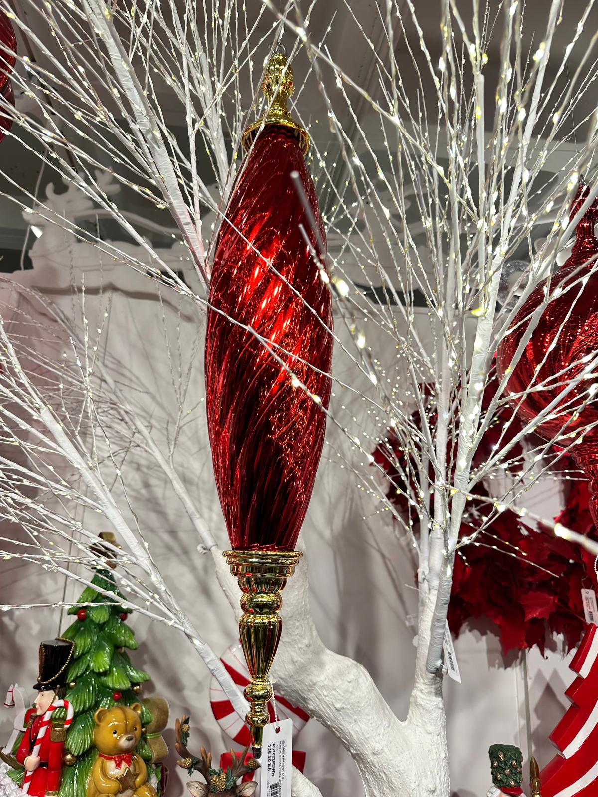 XO1022 PLASTIC SPIRAL FINIAL ORNAMENT 33.5"