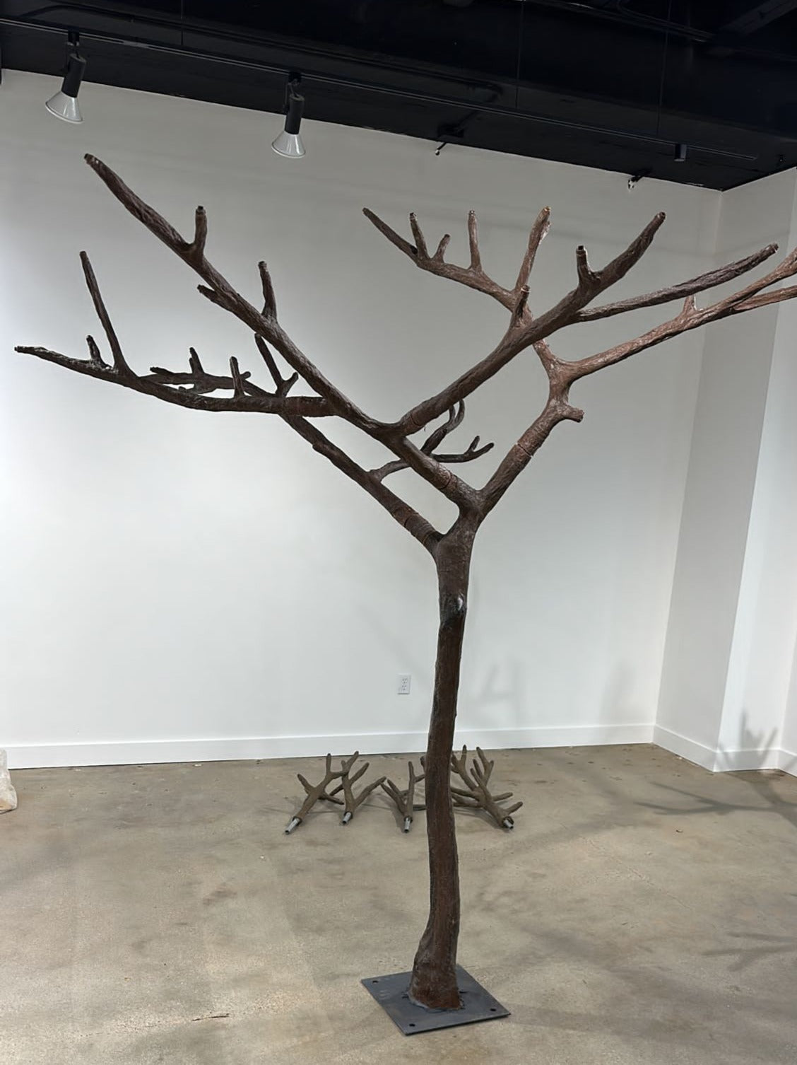 TR10612 TREE TRUNKx36,10'