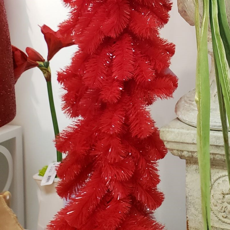 XM12626 REGULAR CUT TINSEL GARLAND,9'x12in