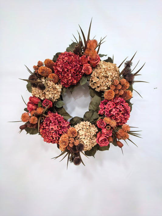 AU10139 MIXED HYDRANGEA/BANKSIA WREATH,24"