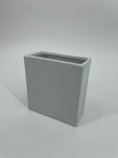 CB4006 CERAMIC RECTANGLE POT   5x3x5.5"