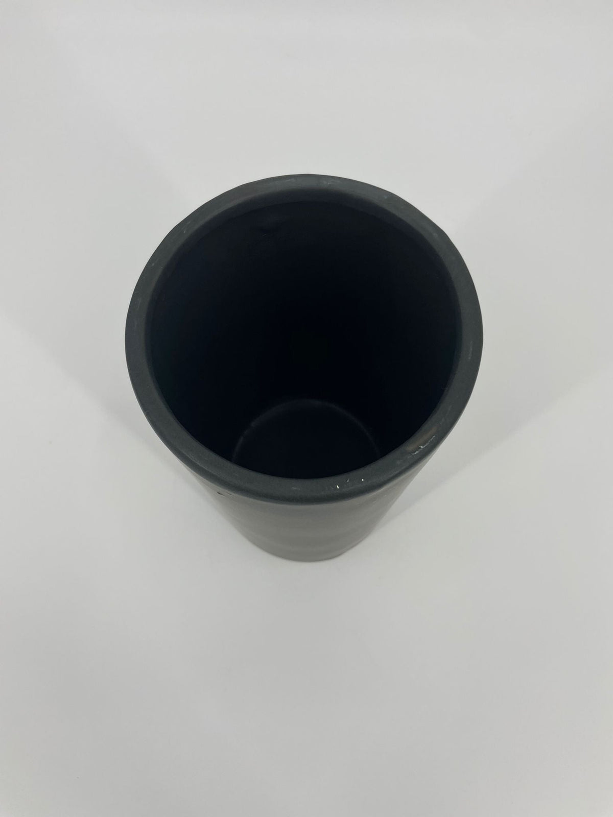 CB4013 CERAMIC ROUND POT   D5x10"H