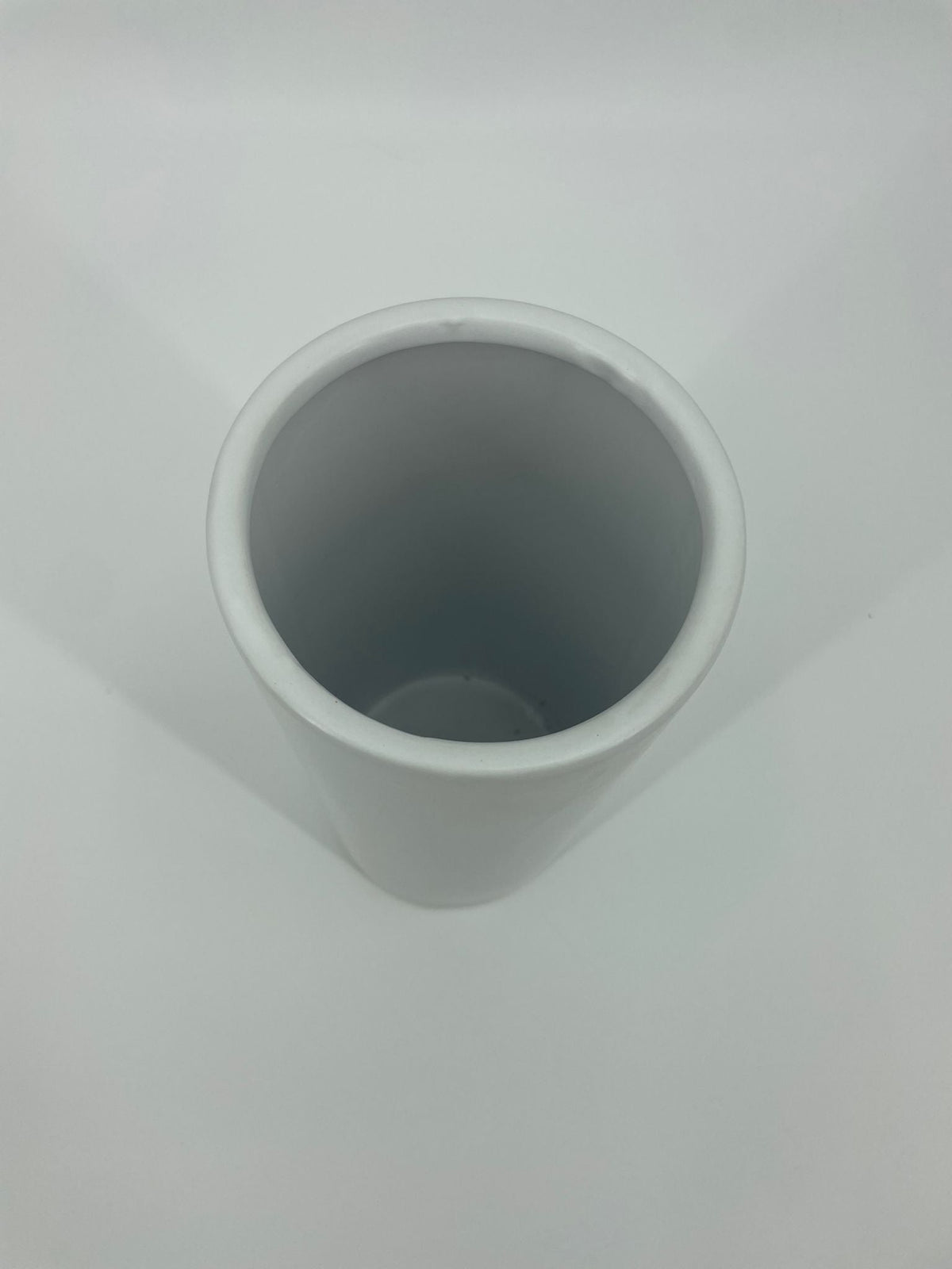 CB4014 CERAMIC ROUND POT   D5x12"H