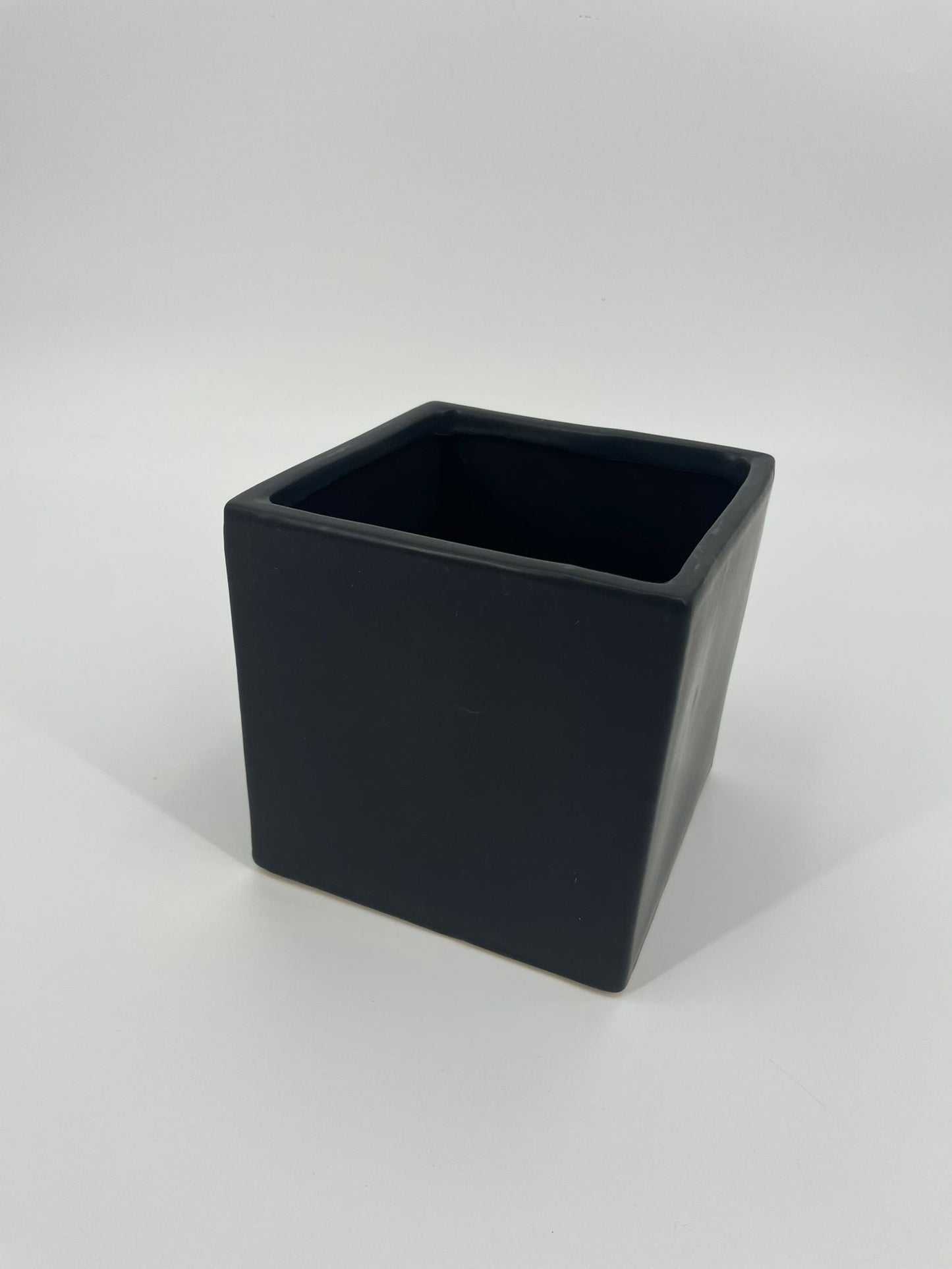 CB4016 CERAMIC SQUARE POT   6"