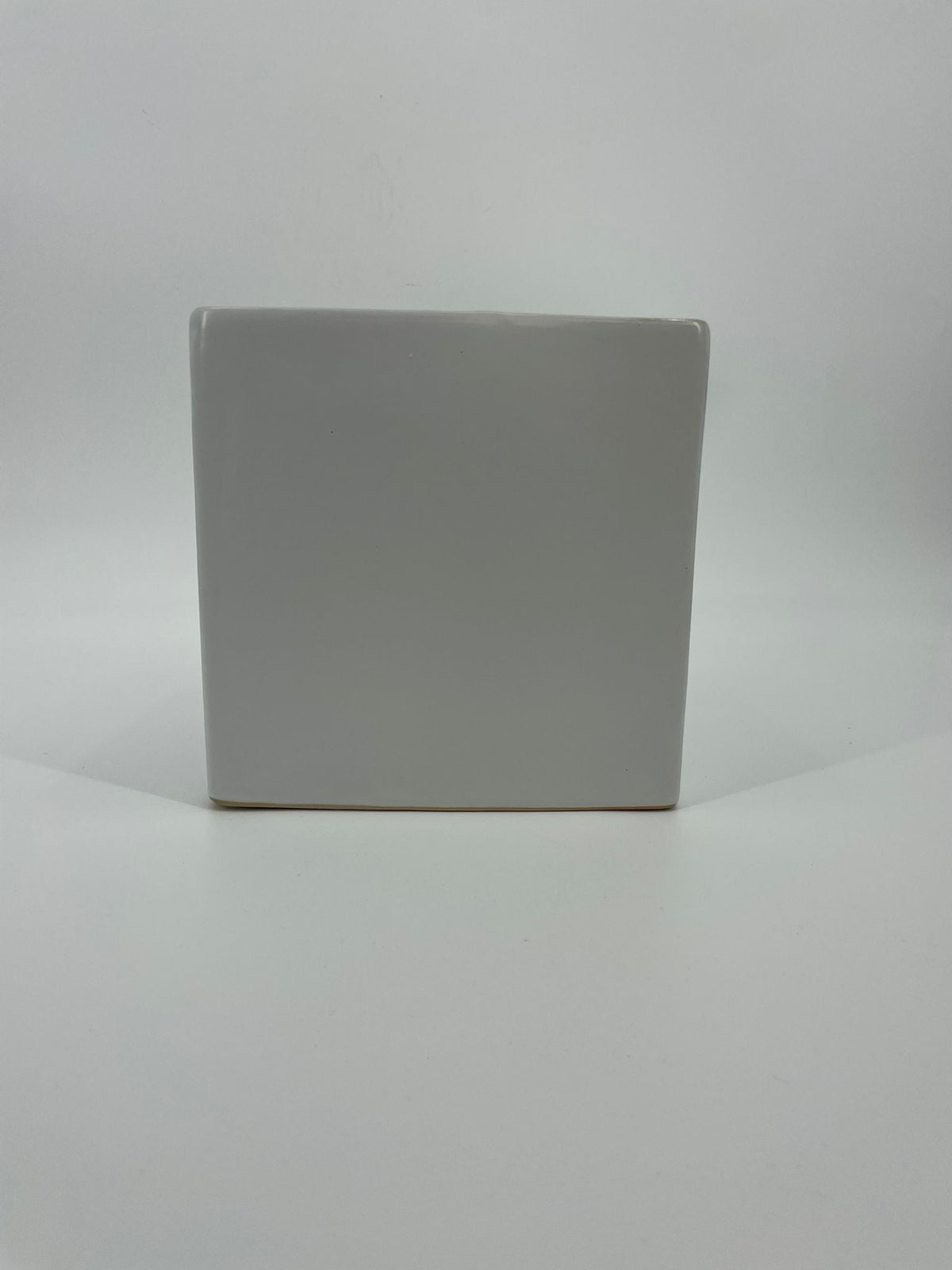 CB4017 CERAMIC SQUARE POT   8"