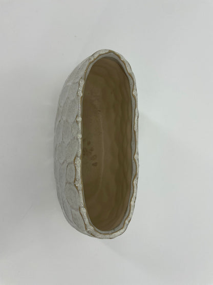 CB4023 CERAMIC LOW OVAL POT   D8.5x3.75x5.5"H
