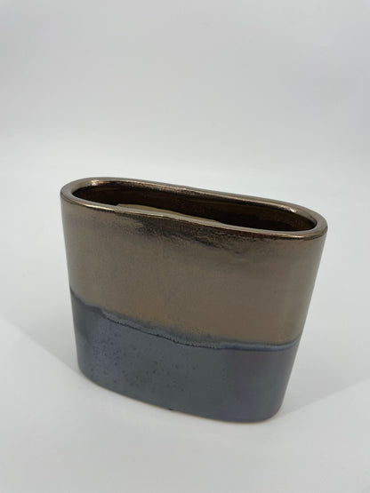 CB4026 CERAMIC LOW OVAL POT   D7.5x3.5x6.5"H
