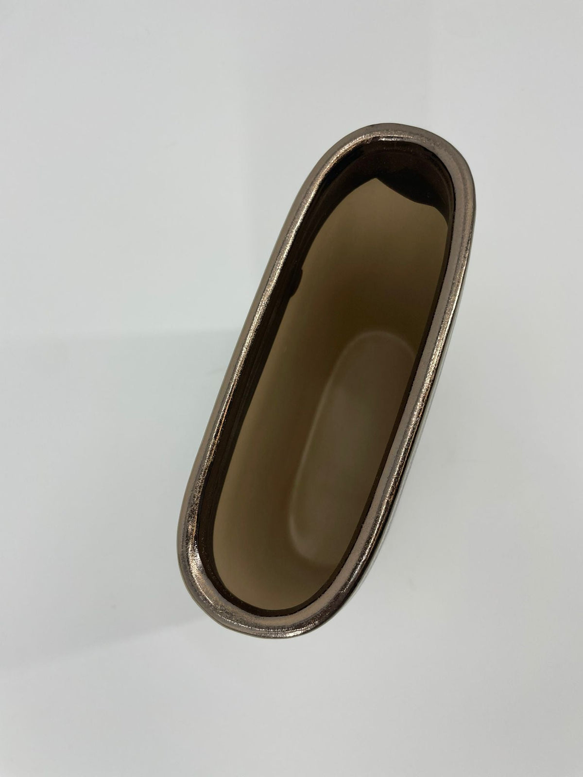 CB4027 CERAMIC OVAL POT   D8x3x9"H