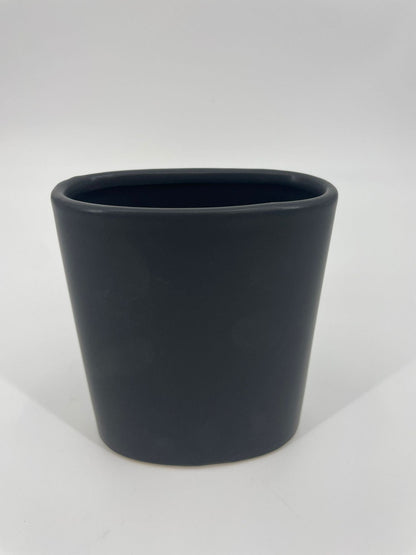 CB4029 CERAMIC OVAL POT   D5.3x3x6"H