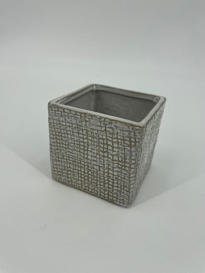 CB4033 CERAMIC SQUARE POT   3.5x3.5x3.5"