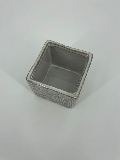 CB4033 CERAMIC SQUARE POT   3.5x3.5x3.5"