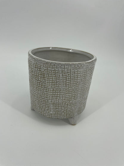 CB4035 CERAMIC ROUND POT w/LEG   D5.5x6"H