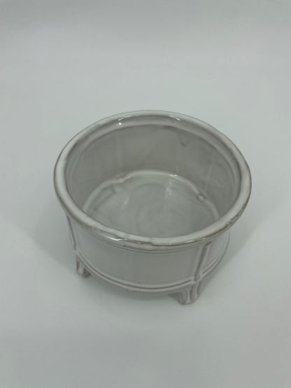 CB4041 CERAMIC LOW ROUND POT w/LEG   D6.5x4.5"H