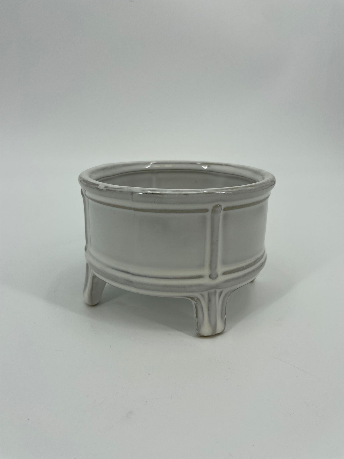 CB4042 CERAMIC LOW ROUND POT w/LEG   D5x3.5"H