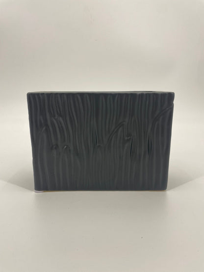 CB4057 CERAMIC RECTANGLE POT   7x3x5"