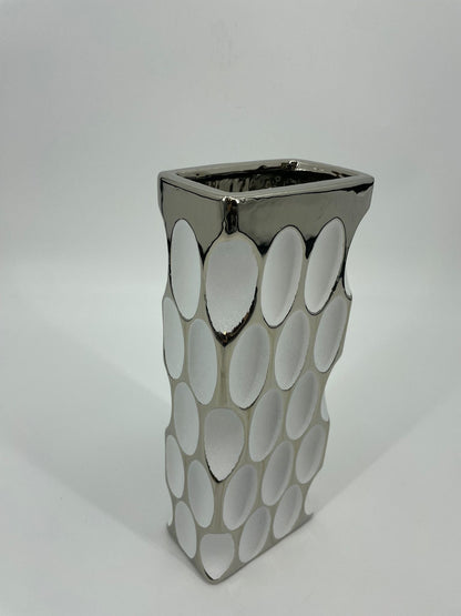 CB4061 CERAMIC RECTANGLE TALL VASE   5x3x11.5"