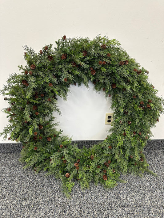 GW3271 MIXED PINE/PINECONE WREATH