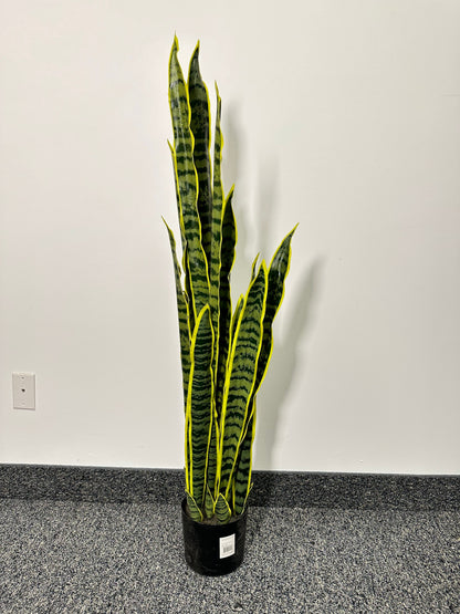 TR10764 POTTED SANSEVIERIA,45"