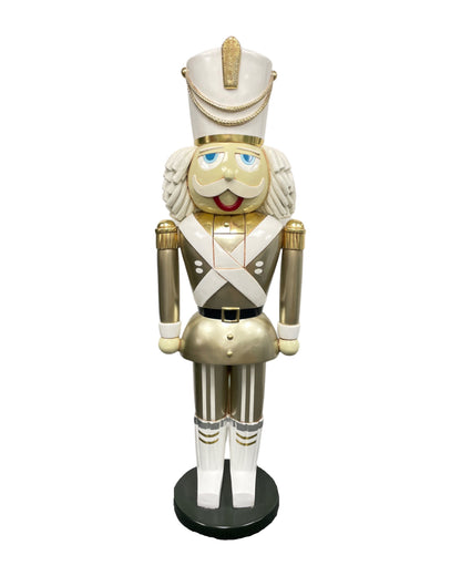 XM11635 NUTCRACKER 6'