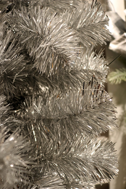 XM12243  REGULAR CUT TINSEL GARLAND,9'x12in