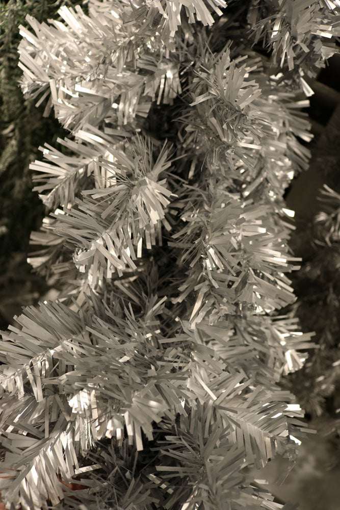 XM12625 CHUNKY CUT TINSEL SLIM TREE,5'x25in