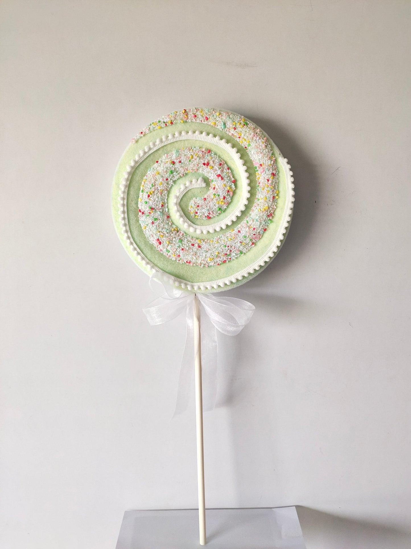 XM14648 SWIRL LOLLIPOP w/BEADS,10"