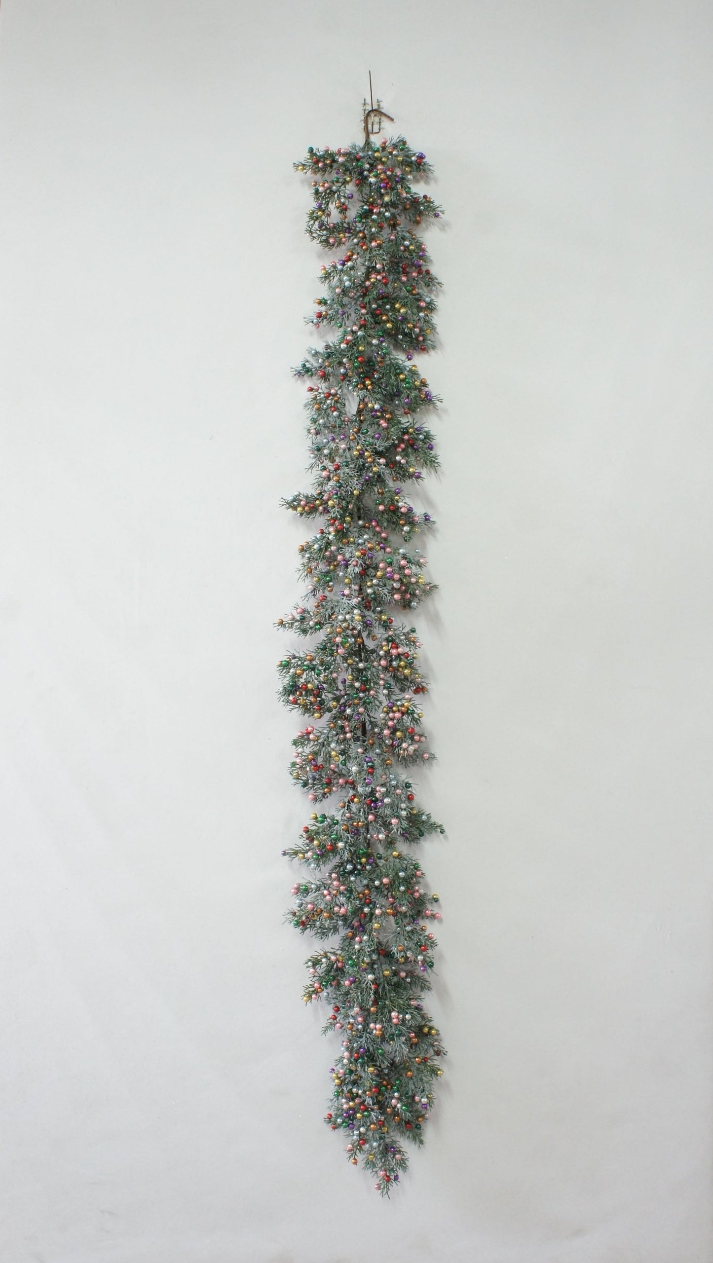 XM14695 FROSTED/GLT CDEAR/MET BERRY GARLAND,6'