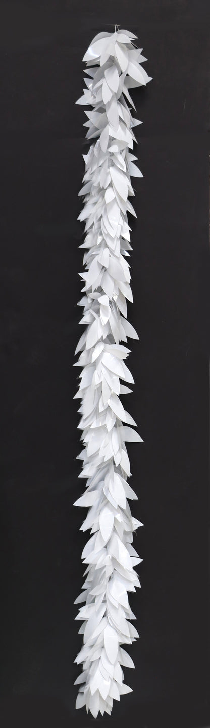 XM40126 PVC LEAF GARLAND 9'