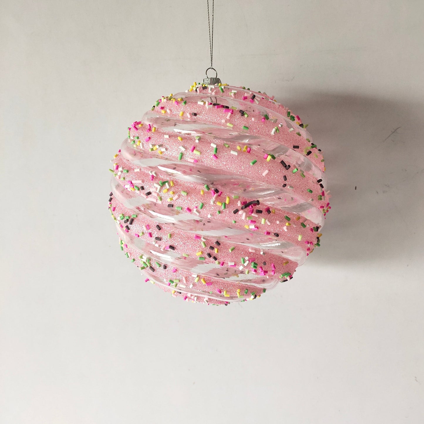 XO1113 SPIRAL BALL w/SPRINKLE,6"